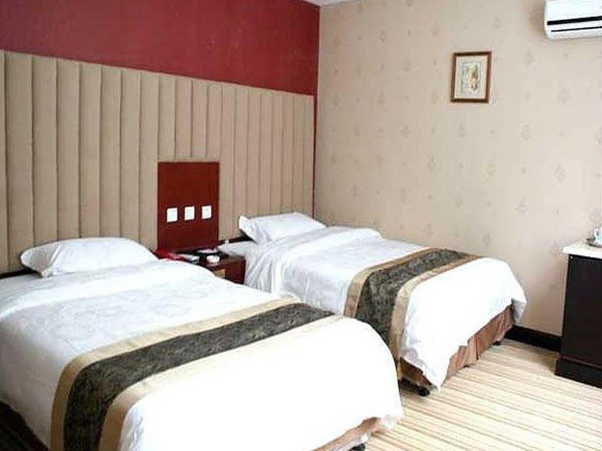 An E Courtyard Hotel Jiu Zhai Gou Branch Цзючжайґоу Екстер'єр фото